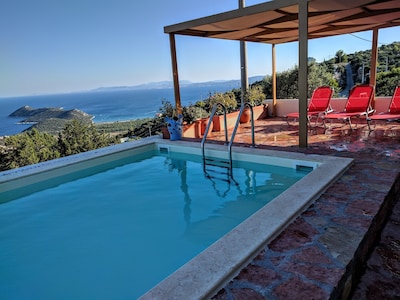 Luxury villa; enchanting views,  pool