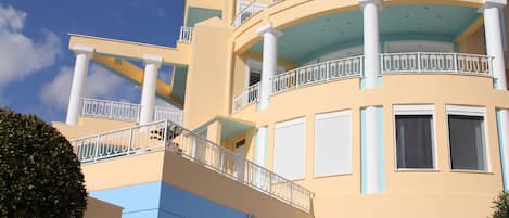 Stargazer Villa