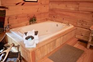 Jacuzzi Bathtub