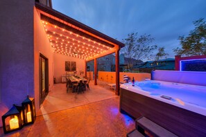 Hot tub and dining area.