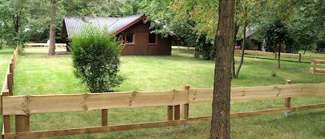 Ferienhaus mit großem Garten