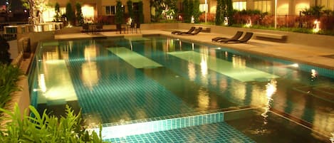 Swimming pool 25 meters