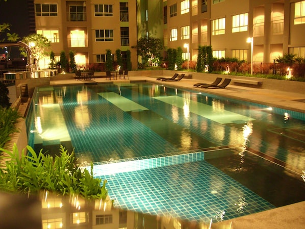 Swimming pool 25 meters