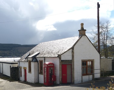 Pier Cottage On Holy Loch Shore, Sea And Mountain Views