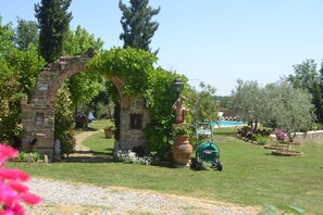 entry pool