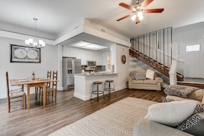 Living Dining area