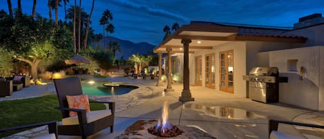 Your own private desert oasis....
