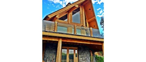 Log Home Front View