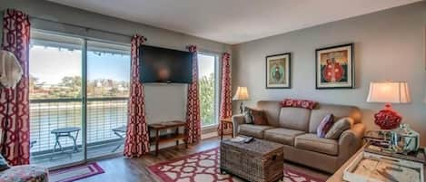 Cozy Living Room With A Beautiful View!