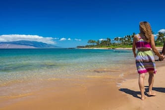 Your Perfect Maui Getaway - Steps from the Beach with all the comforts of home!