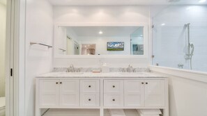 Bathroom with Dual Vanity