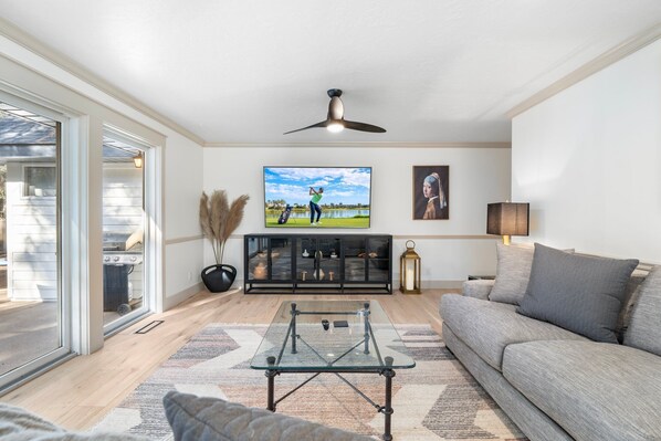 Major remodel complete! New Hot tub! Sleeps 7 in 3 bd 2 baths.  75" Smart TV