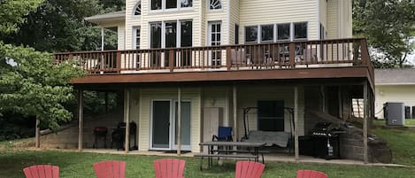 Backyard with Fire Pit and Chairs
