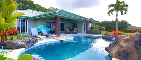 Overlooking the pool and Lanai 