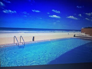 Direct Oceanfront pool for residents and guests.