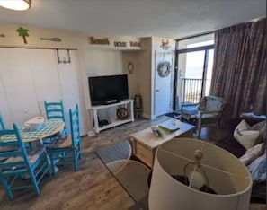 Sunset Shack's Living Room Is A Comfortable Place To Unwind
