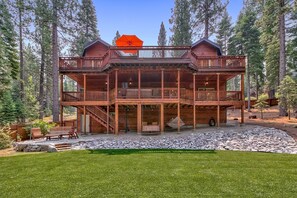 You can't beat this home!