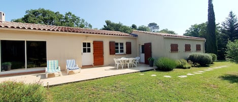 Villa 3* disponible à Pentecôte 