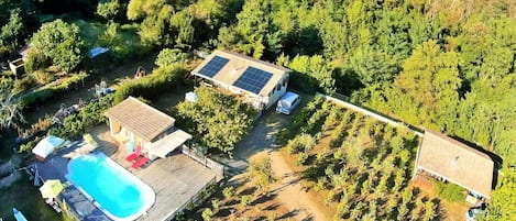 chalets en cévennes la bayte