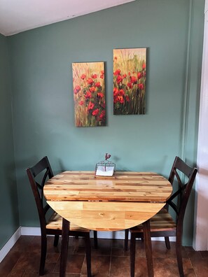Kitchen table