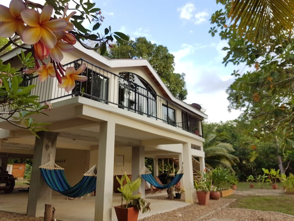 beautiful Belizean Villa on the River