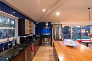 Fully stocked Kitchen
