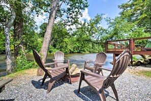 Enjoy a fire by the river!