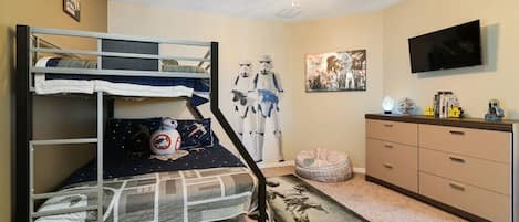 The Star Wars bedroom!