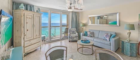 Completely remodeled spacious condo with coastal colors