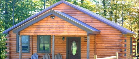 Welcome to Cayuga Lake Cabins, Log Cabin B, your home away from home!