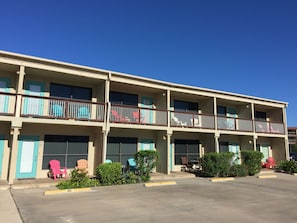 A quaint little condo setting that you will enjoy! No crowds here!
