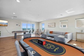 Spielezimmer