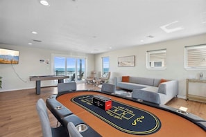Spielezimmer