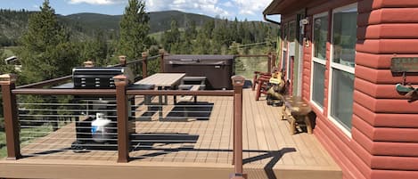 New deck overlooking nature