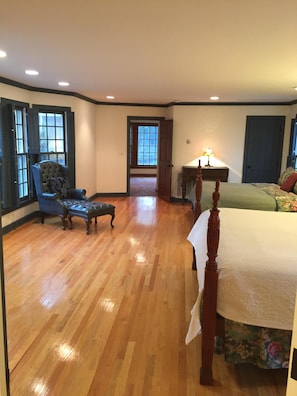 Bedroom 1- 1400 sq foot Master Suite -2 King beds, sitting area, bathroom