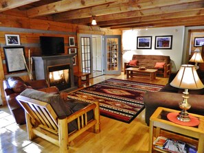 Open floor plan allows friends to gather 