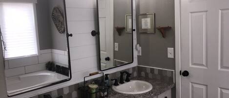 5 Piece Master Bathroom 