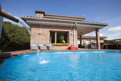 Villa 23 people,  Train Direct, NEW  2020 DISCOUNTS booking before 30 of June