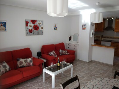 Wonderful 2 Bedroom Apartment in La Zenia, walking distance to amenities & beach