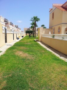 Wonderful 2 Bedroom Apartment in La Zenia, walking distance to amenities & beach