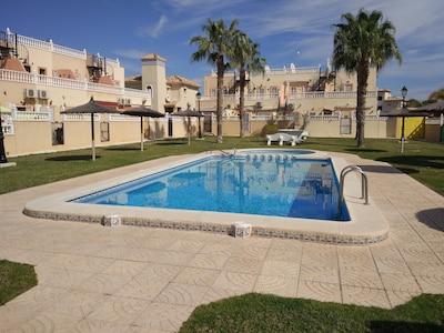 Wonderful 2 Bedroom Apartment in La Zenia, walking distance to amenities & beach