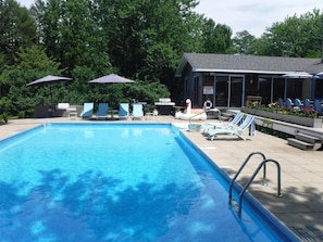 20’ x 40’ heated pool