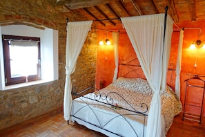 Apartment in historic medieval setting