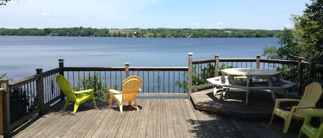 Large deck over looking Lake Consecon 