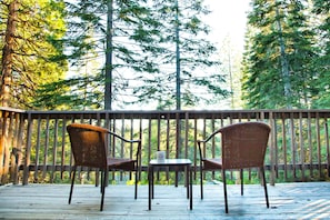 Mountain Paradise. Cedar Ridge Retreat. Destination Location. Vrbo Lake Almanor