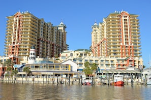 Emerald Grande