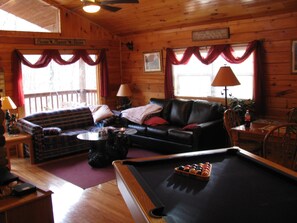 pull out queen sofa bed and 2nd sofa make for cozy relaxation and comfort 