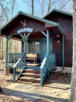 Wildwood Honeymoon Hideaway