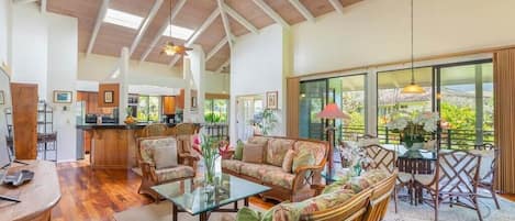 Spacious Living Room - Vaulted Ceilings and Koa Wood Flooring