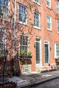 Historic House in Ideal Center City Location